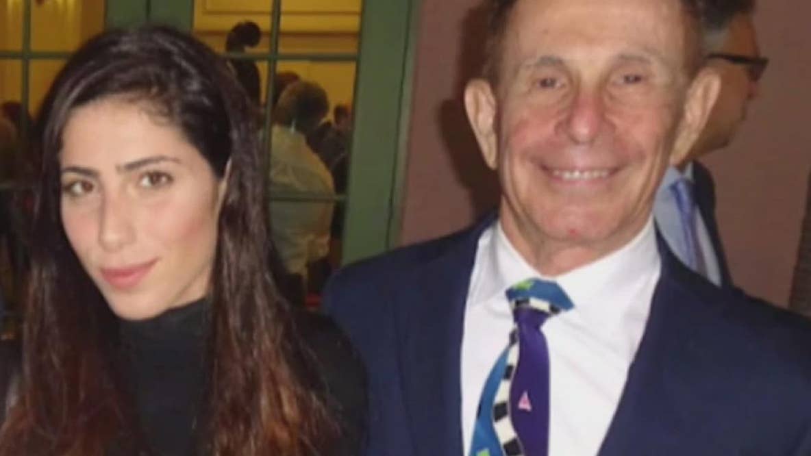 Woman deported after psychic told her to take husband's money
